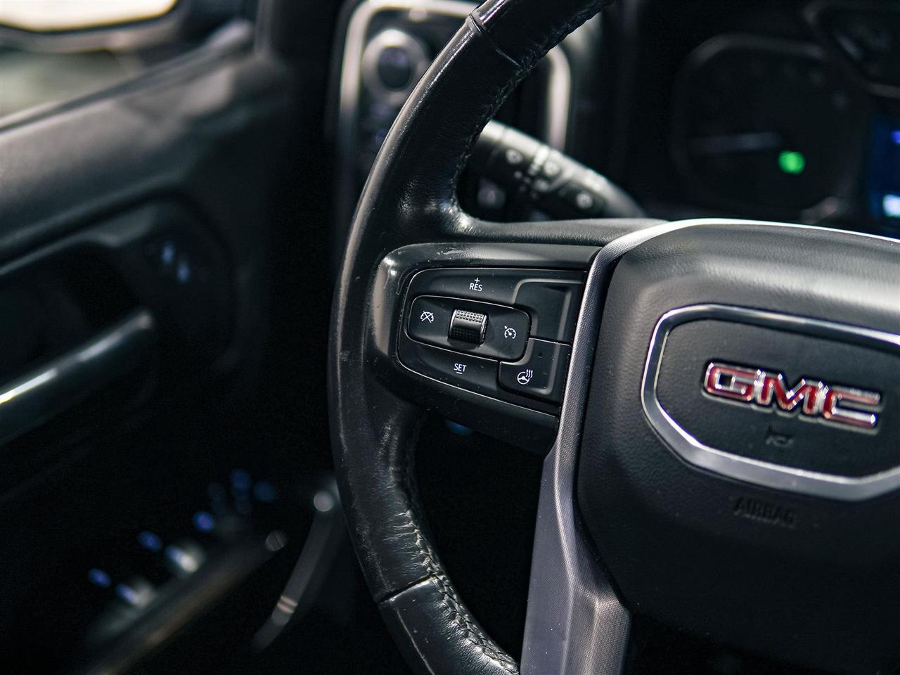 2021 GMC Sierra 1500 SLE CREW CAB 4WD | NO ACCIDENTS | BED LINER | TONNEAU COVER Photo