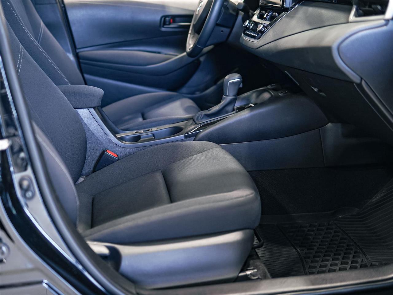 2025 Toyota Corolla LE | UPGRADE | NO ACCIDENTS | SUNROOF Photo
