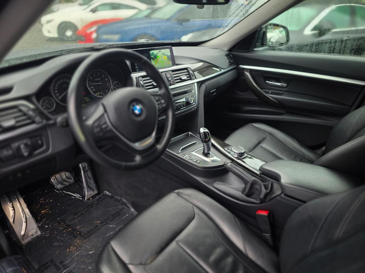 13700000