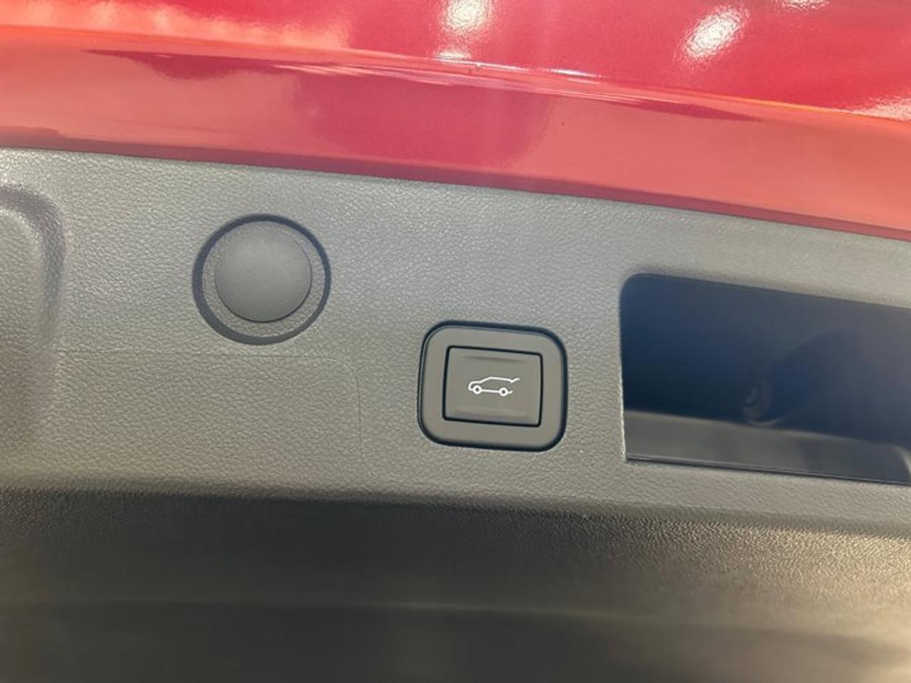 13700039