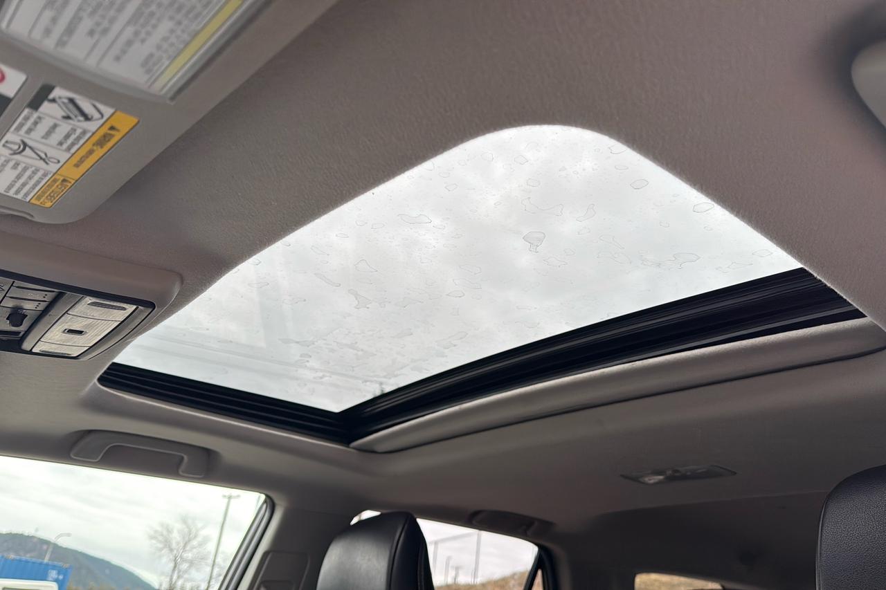 2017 Toyota 4Runner SR5 Premium Photo