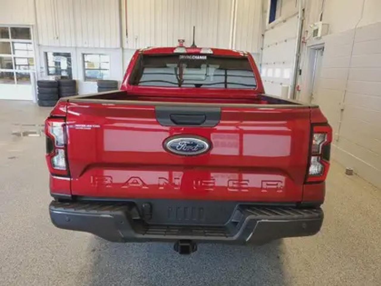 13700078