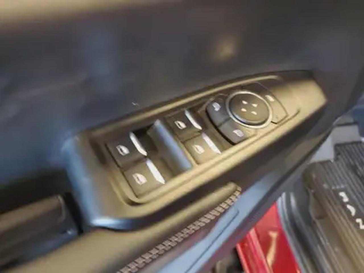 13700078.822303108