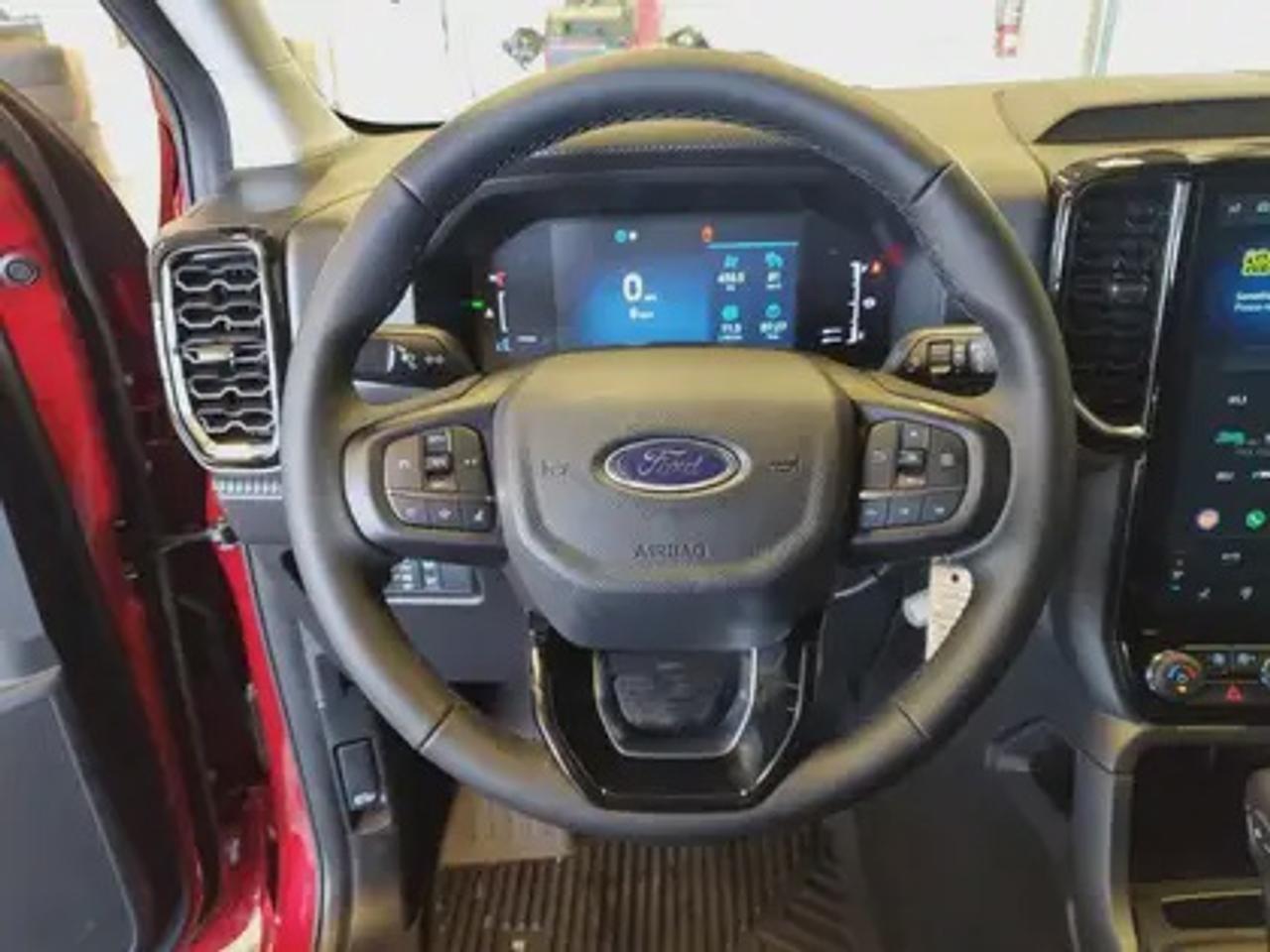 13700078