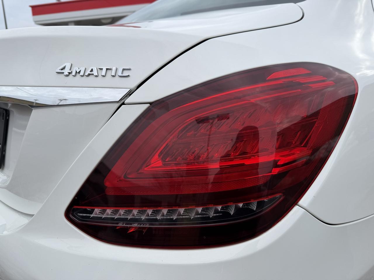 2020 Mercedes-Benz C-Class C300 4MATIC Photo