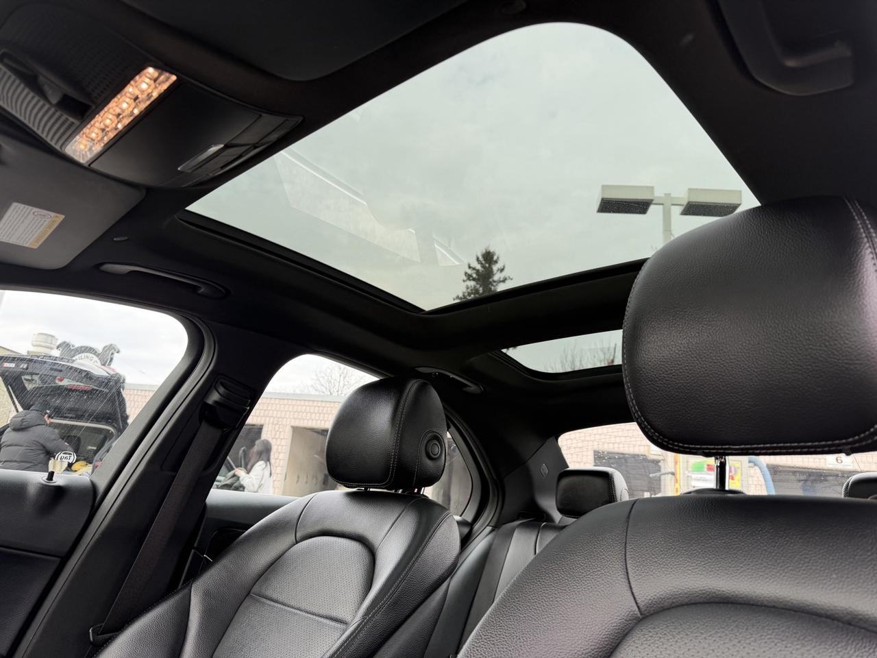 2020 Mercedes-Benz C-Class C300 4MATIC Photo