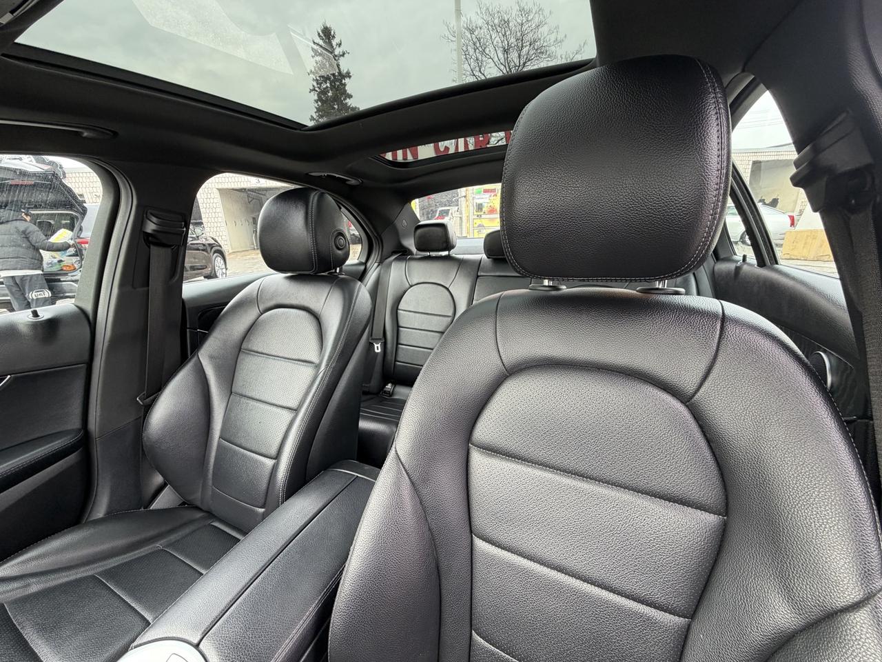 2020 Mercedes-Benz C-Class C300 4MATIC Photo