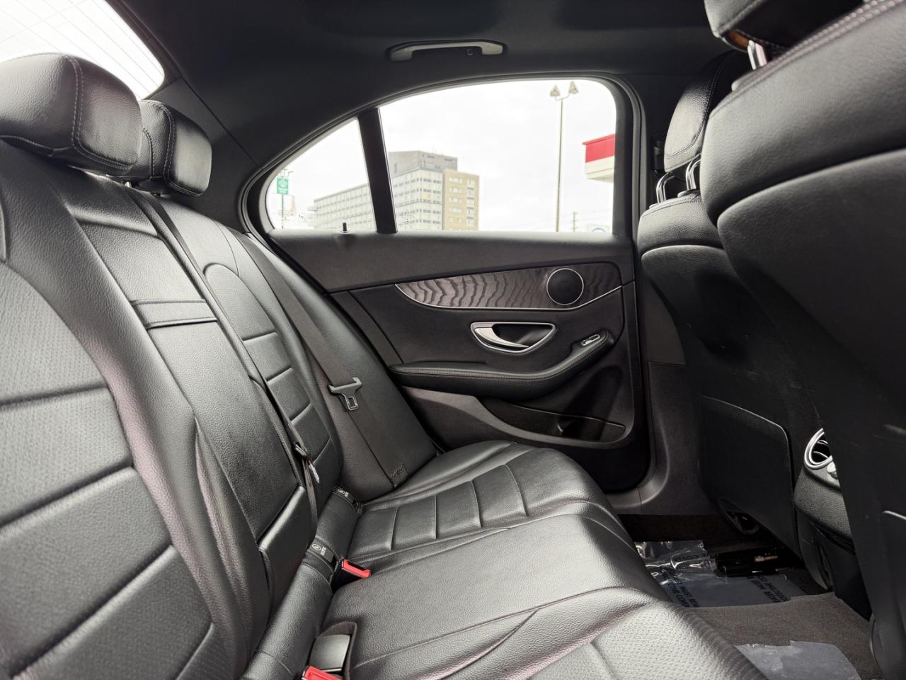 2020 Mercedes-Benz C-Class C300 4MATIC Photo