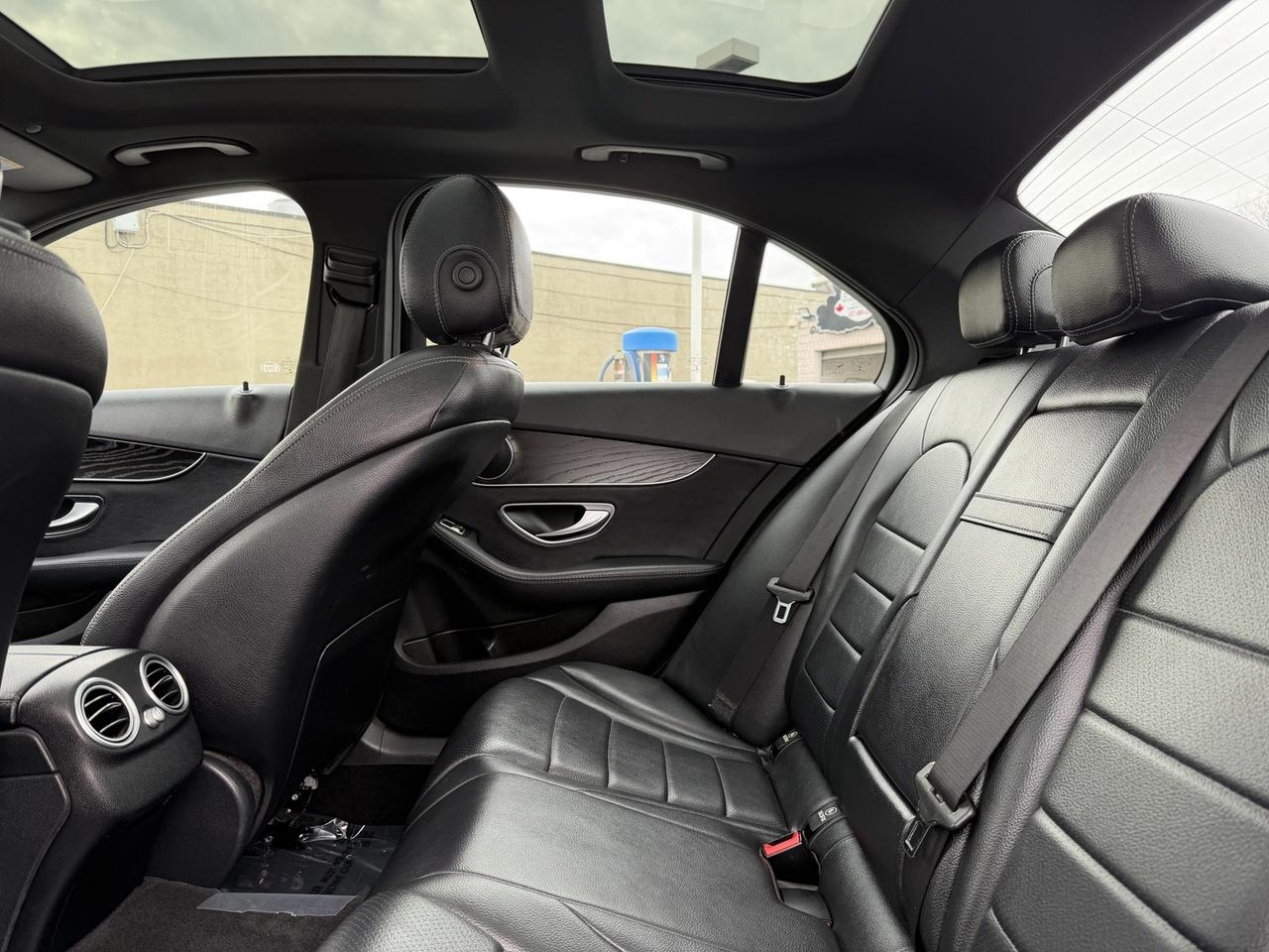 2020 Mercedes-Benz C-Class C300 4MATIC Photo