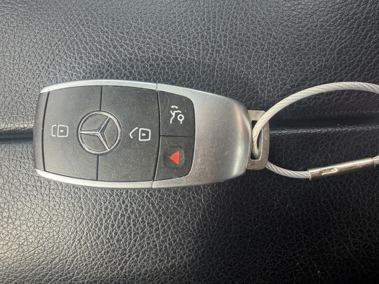 2020 Mercedes-Benz C-Class C300 4MATIC Photo