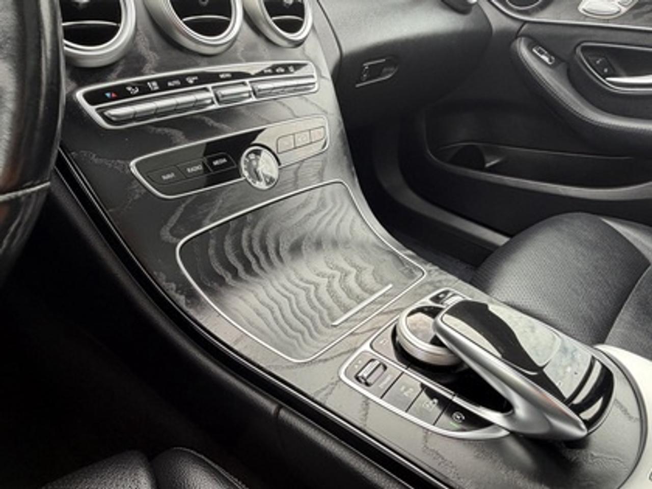 2020 Mercedes-Benz C-Class C300 4MATIC Photo