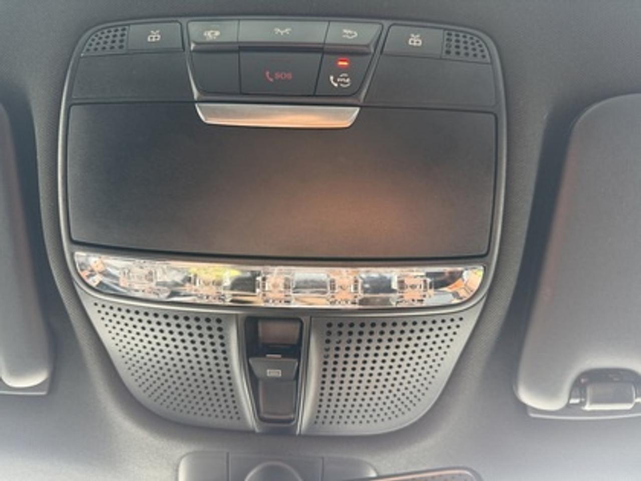 2020 Mercedes-Benz C-Class C300 4MATIC Photo