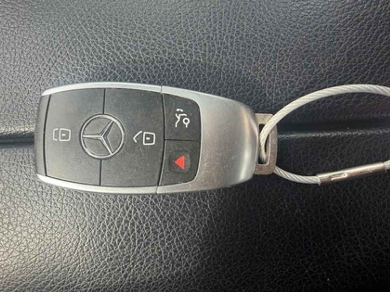 2020 Mercedes-Benz C-Class C300 4MATIC Photo