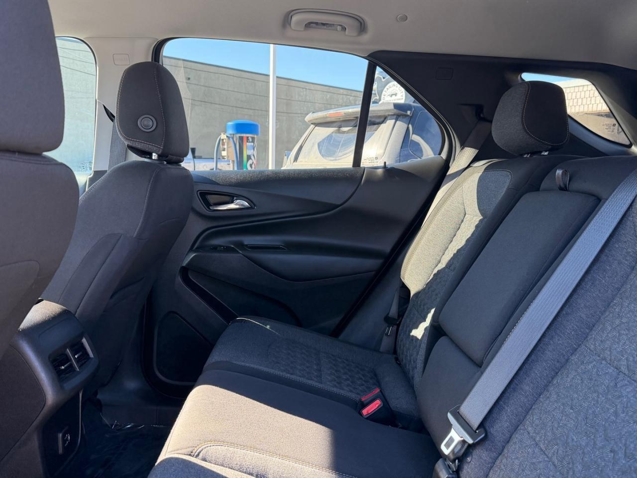 2022 Chevrolet Equinox AWD 4dr LT w-1LT Photo