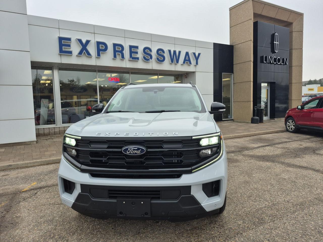 2026 Ford Expedition ACTIVE MAX,PANO ROOF,CO-PILOT 360,ADAPTIVE CRUISE Photo