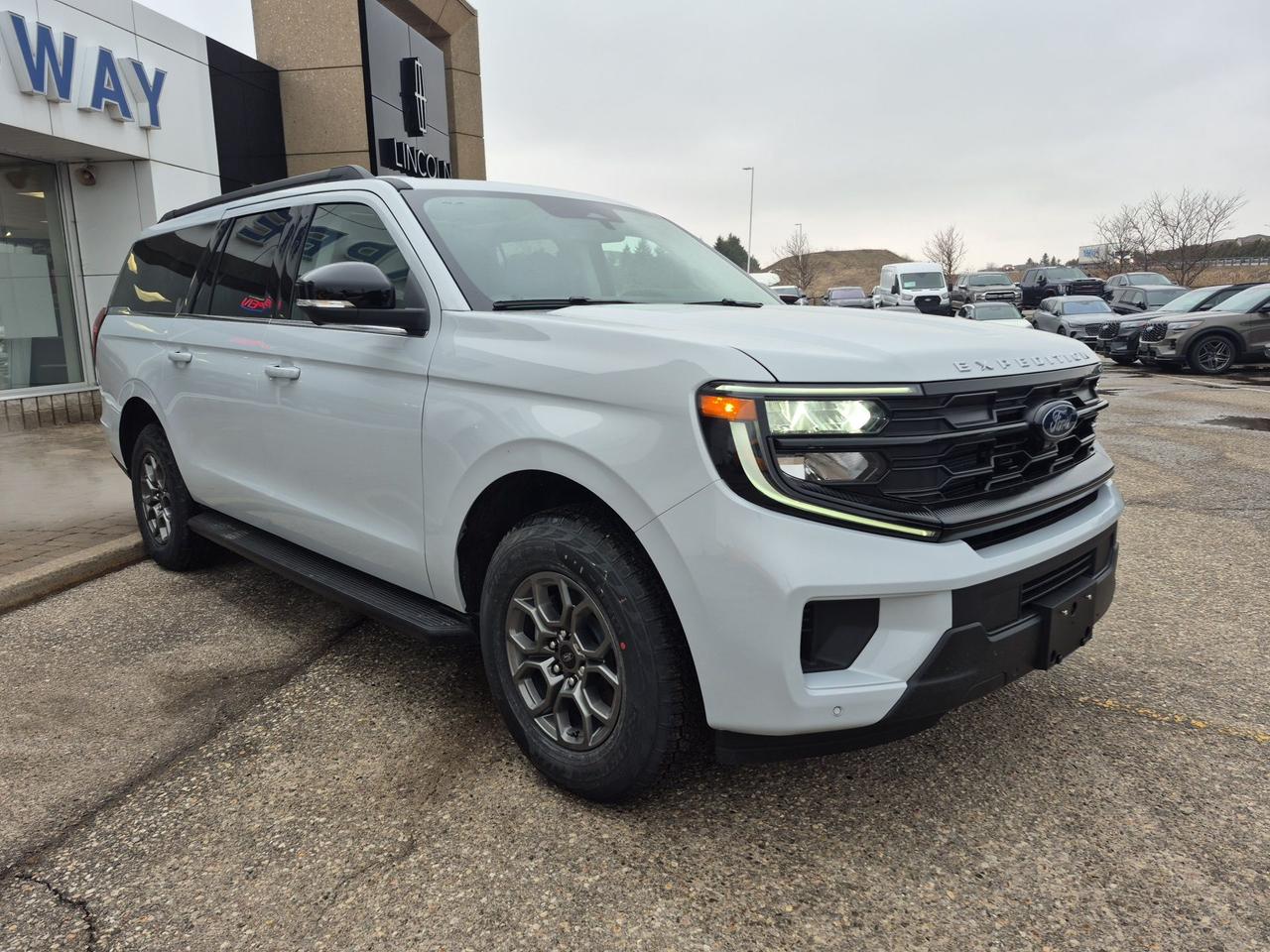2026 Ford Expedition ACTIVE MAX,PANO ROOF,CO-PILOT 360,ADAPTIVE CRUISE Photo