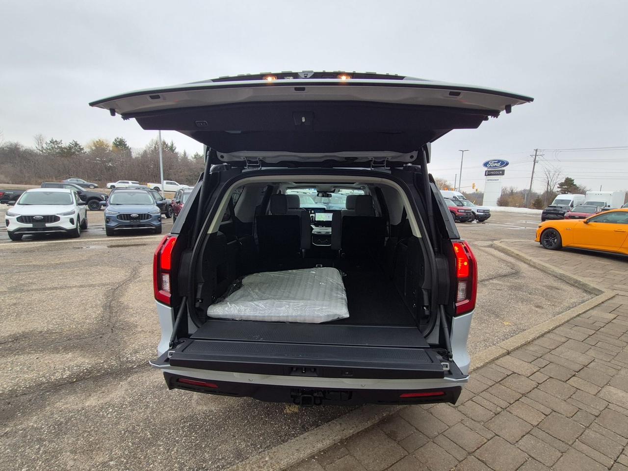 2026 Ford Expedition ACTIVE MAX,PANO ROOF,CO-PILOT 360,ADAPTIVE CRUISE Photo