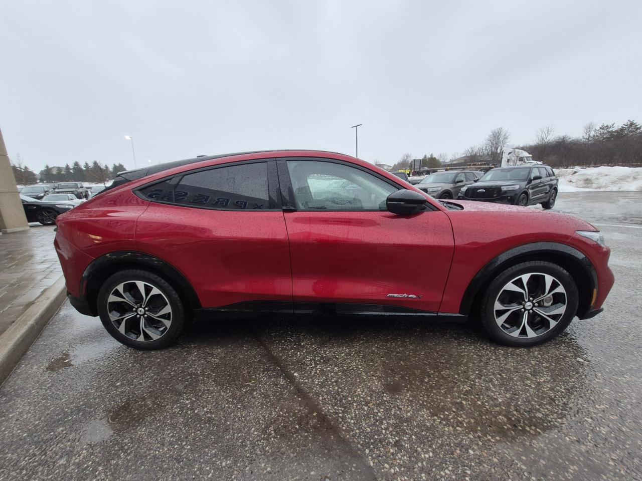 2022 Ford Mustang Mach-E MACH E PREMIUM, EXTENDED RANGE BATTERY, 360-CAMERA Photo