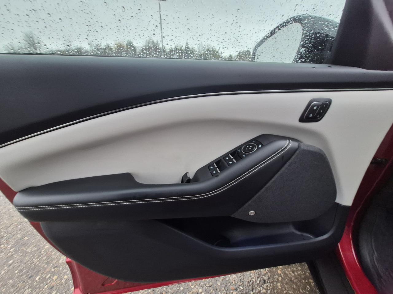 2022 Ford Mustang Mach-E MACH E PREMIUM, EXTENDED RANGE BATTERY, 360-CAMERA Photo