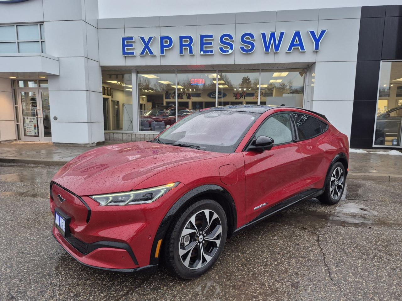 Used 2022 Ford Mustang Mach-E MACH E PREMIUM, EXTENDED RANGE BATTERY, 360-CAMERA for sale in New Hamburg, ON