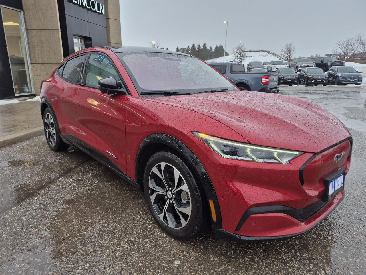 2022 Ford Mustang Mach-E MACH E PREMIUM, EXTENDED RANGE BATTERY, 360-CAMERA Photo2