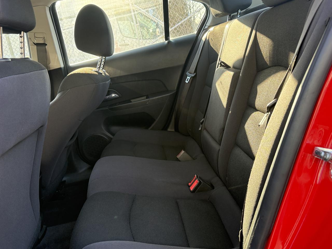 2015 Chevrolet Cruze 1LT Photo