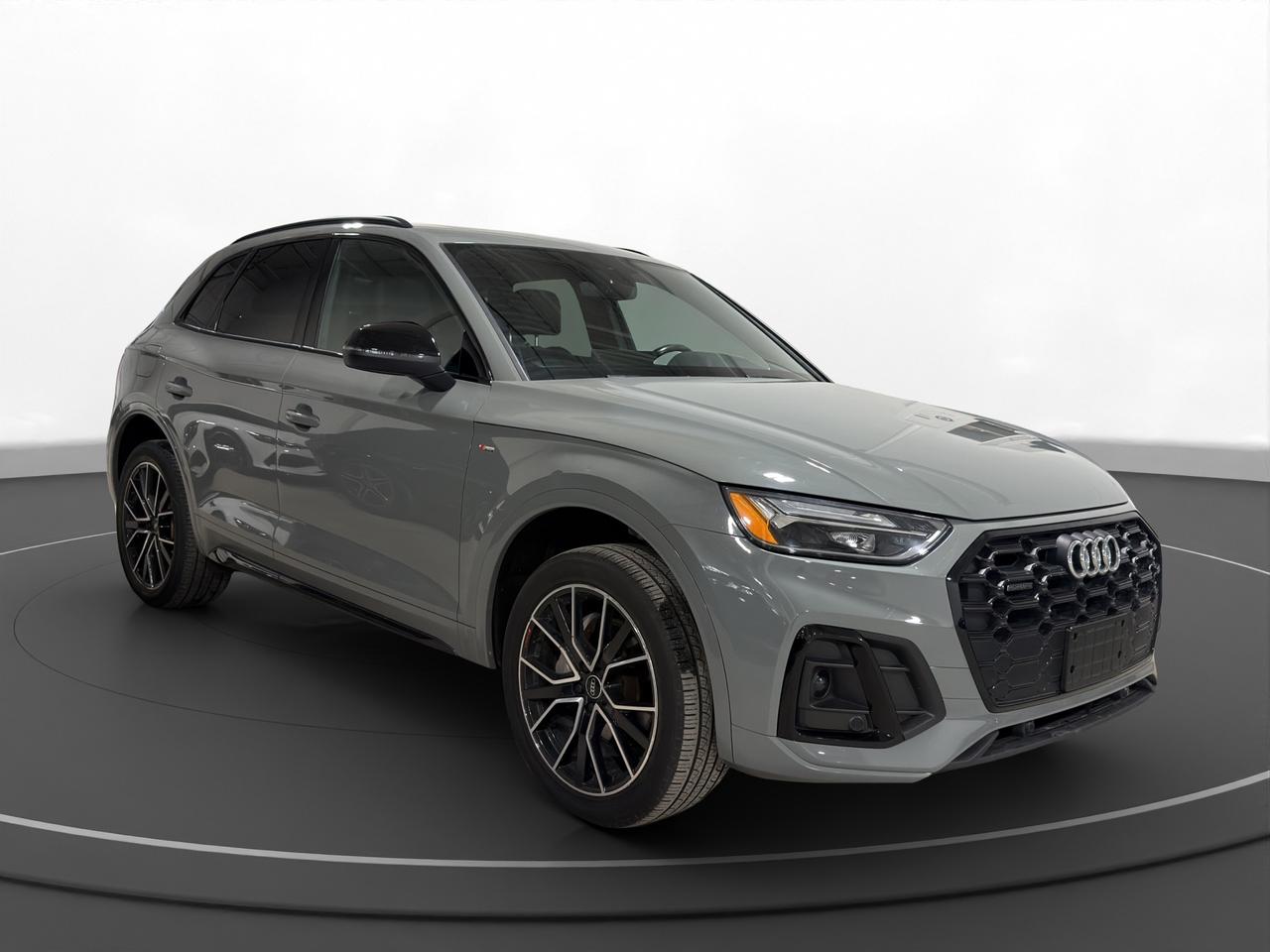 2021 Audi Q5 Progressiv S Line Black Optics Photo