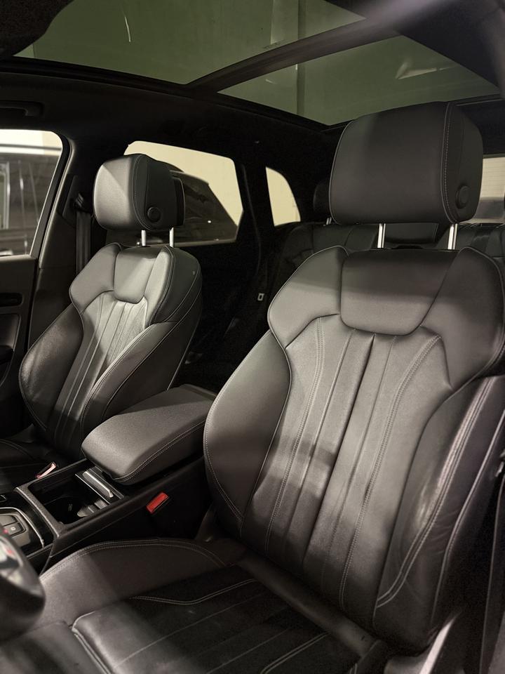 2021 Audi Q5 Progressiv S Line Black Optics Photo