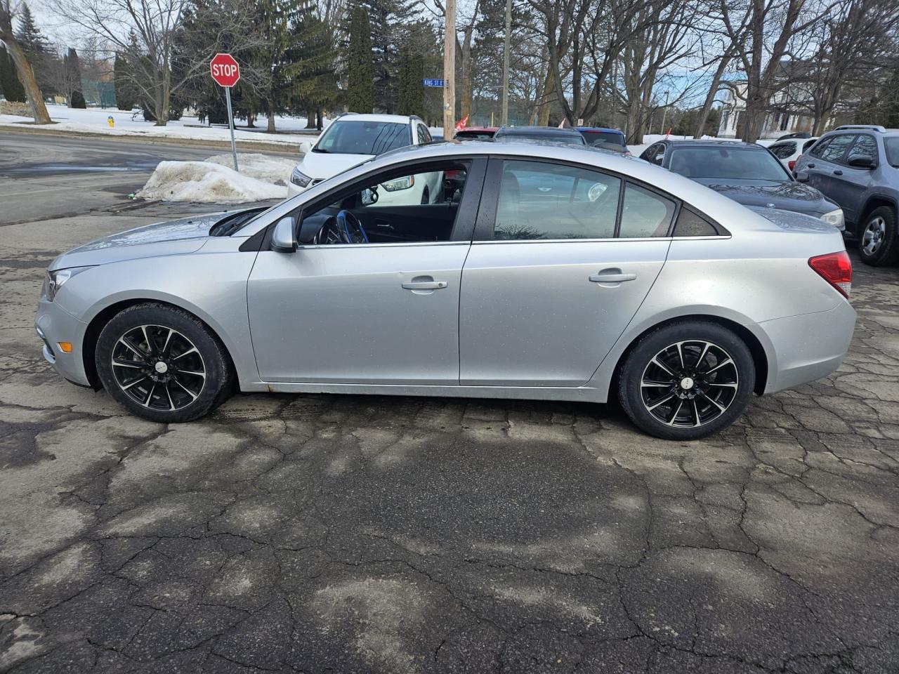2016 Chevrolet Cruze LT Photo