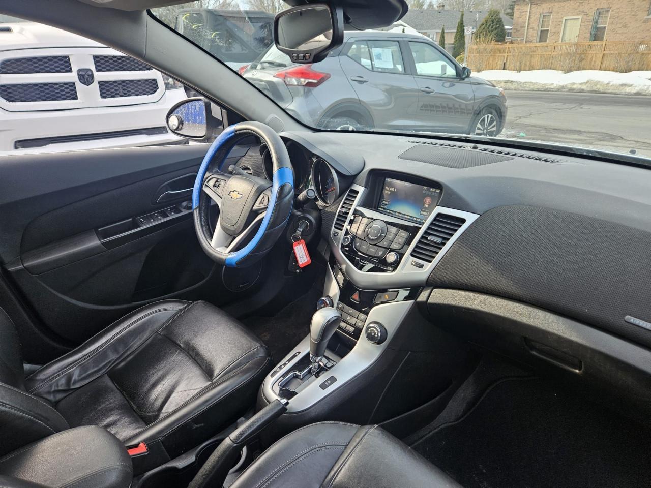 2016 Chevrolet Cruze LT Photo