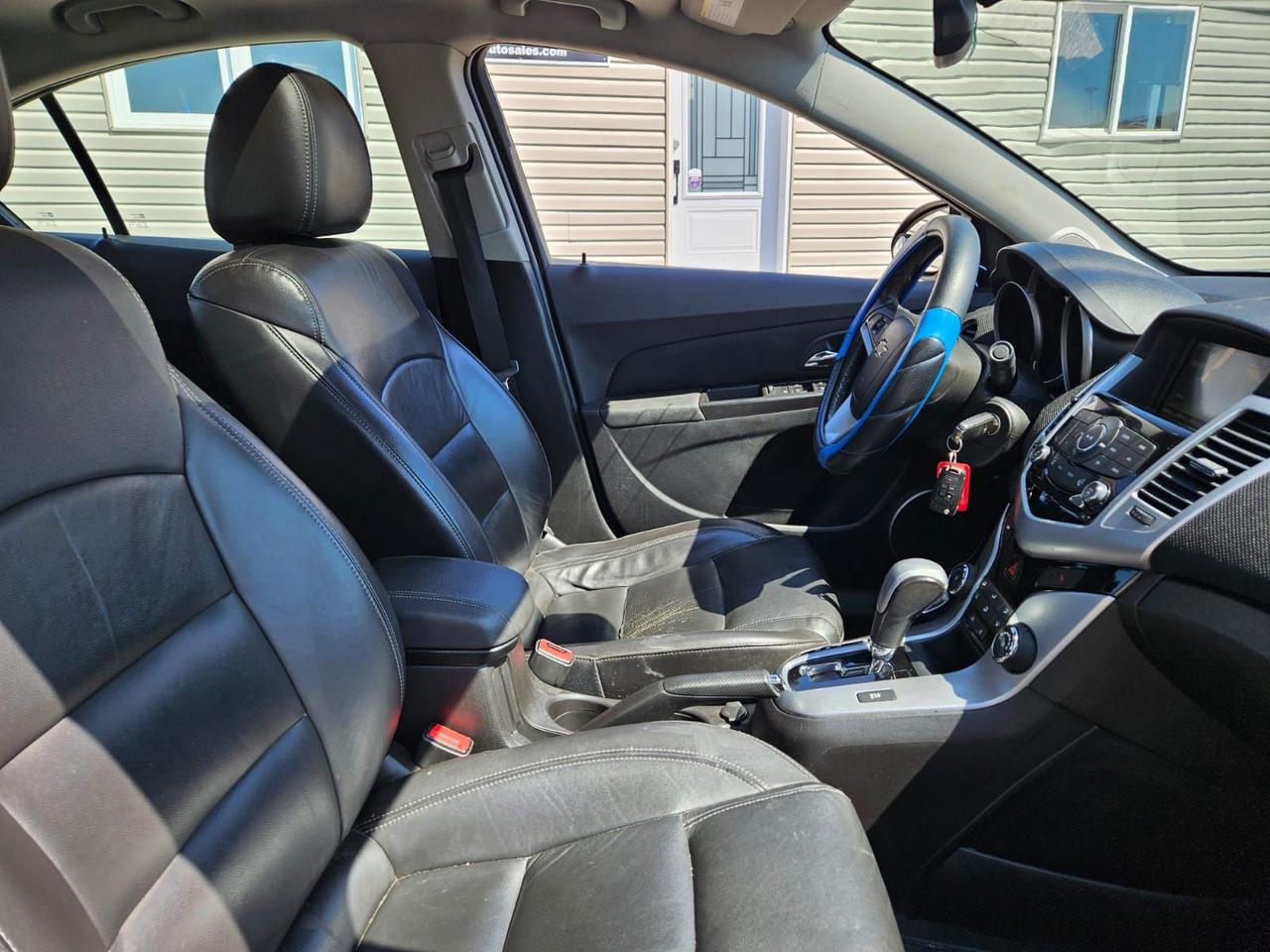 2016 Chevrolet Cruze LT Photo