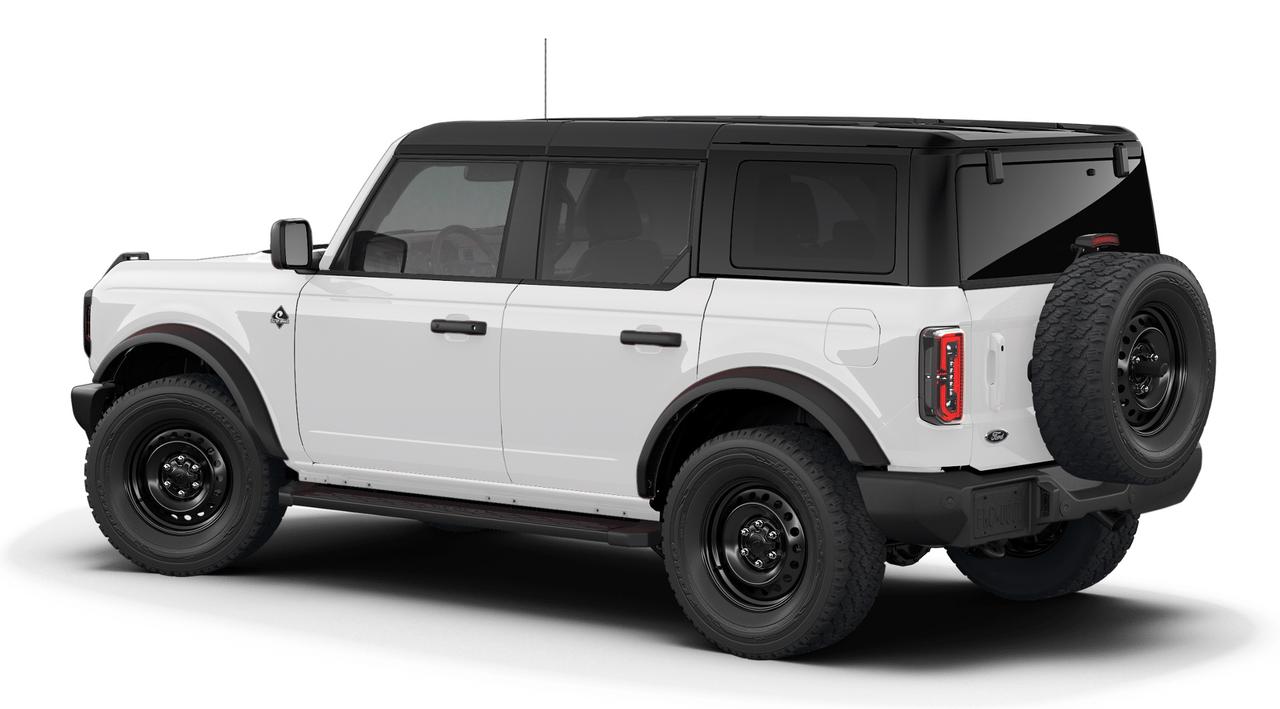 2026 Ford Bronco E8B0 OUTER BANKS 4 DOOR Photo