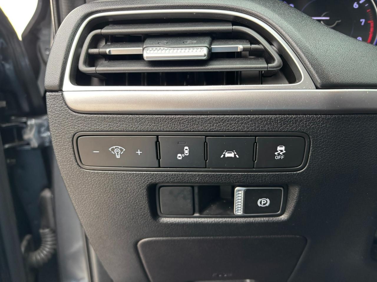 2020 Hyundai PALISADE Preferred ~Safety Included~1 Owner~NO ACCIDENTS~ Photo