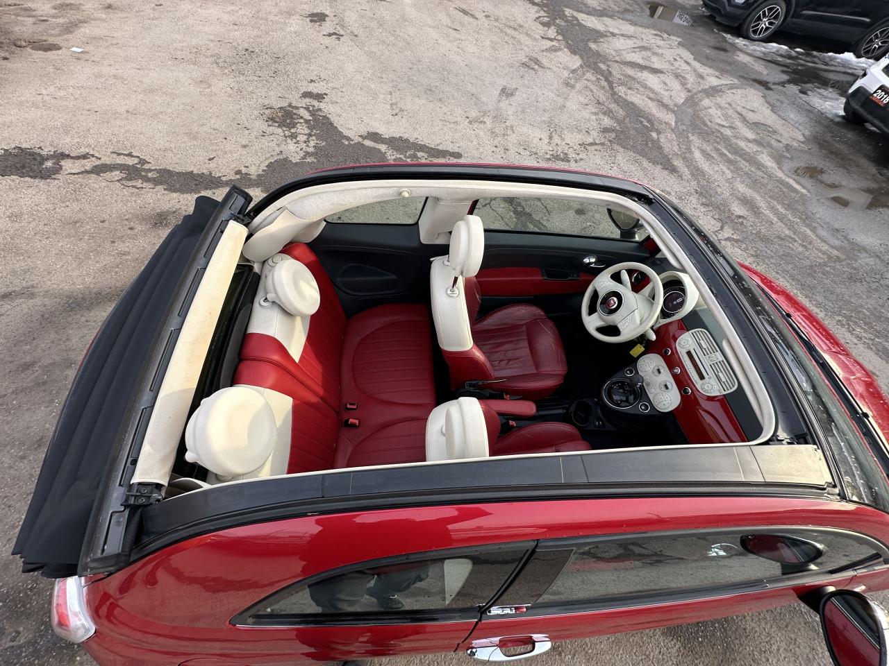 2015 Fiat 500c CONVERTIBLE, LOUNGE, ONLY 141KMS, CERTIFIED Photo