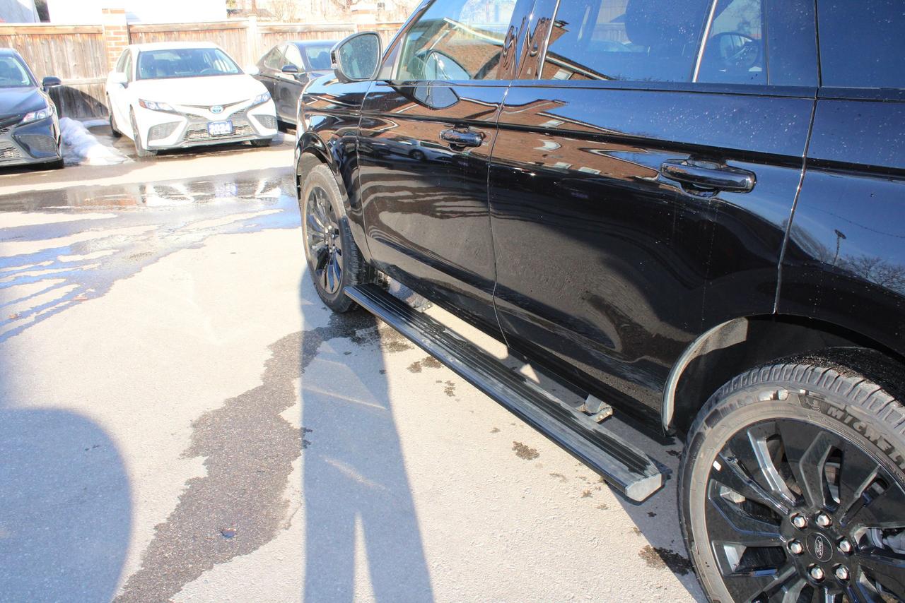 2025 Ford Expedition Platinum Photo