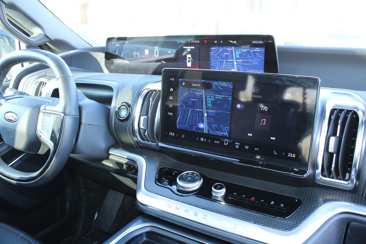 2025 Ford Expedition Platinum Photo