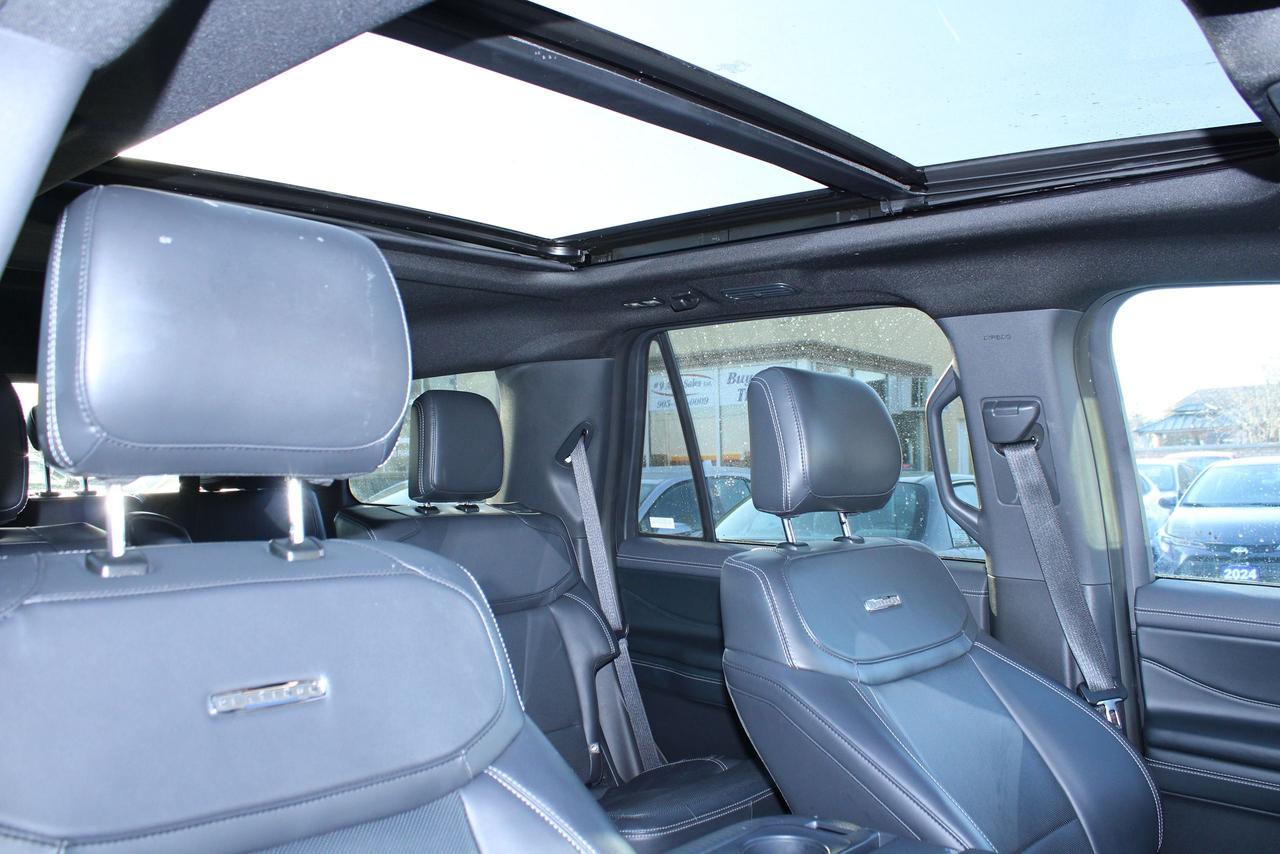 2025 Ford Expedition Platinum Photo