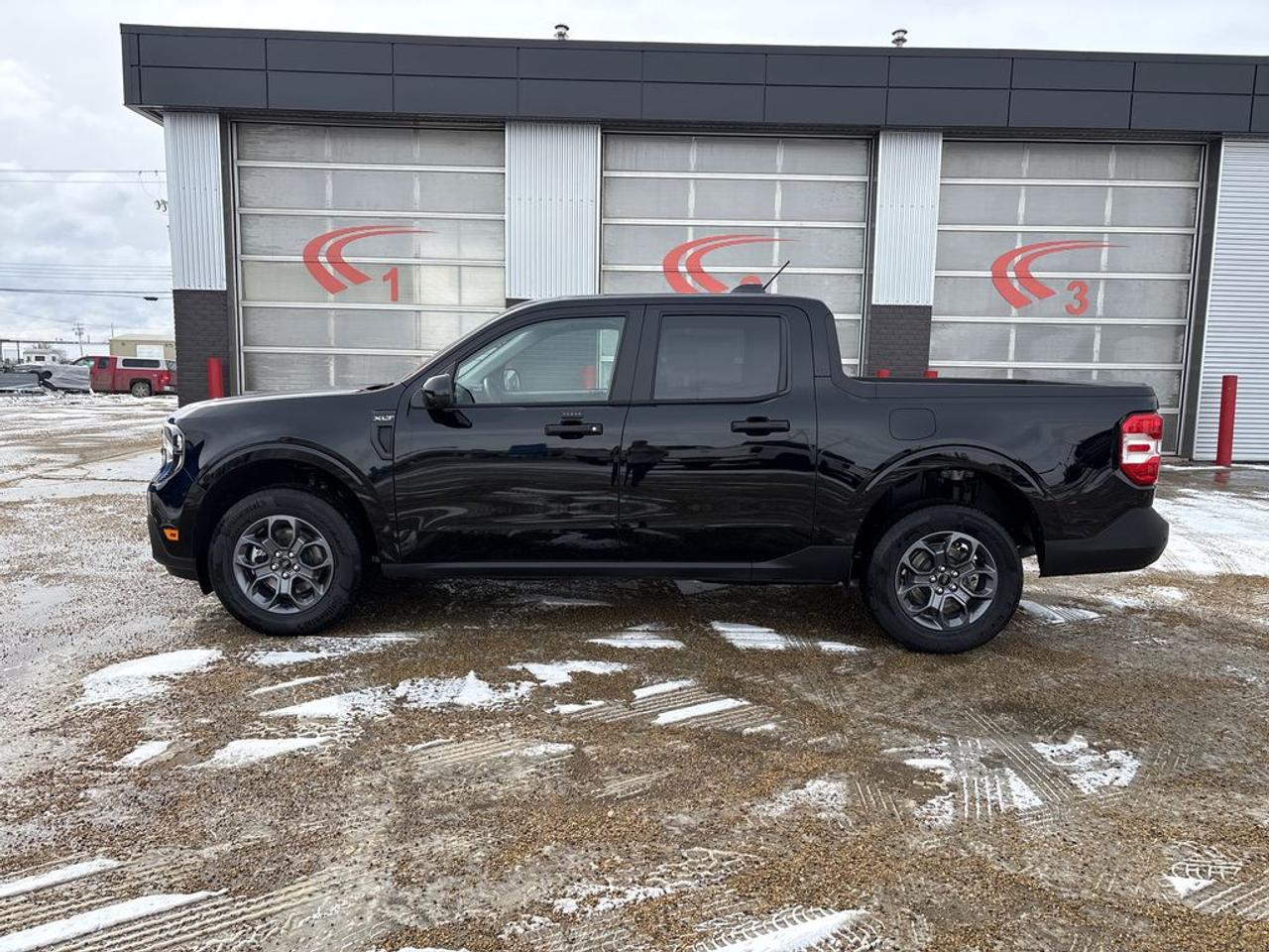 2026 Ford Maverick XLT 302A Photo3
