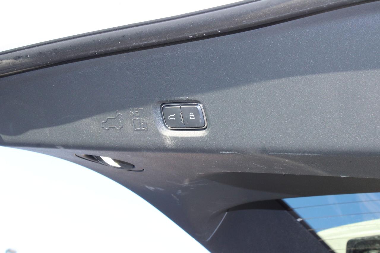 2025 Ford Expedition Platinum Max Photo