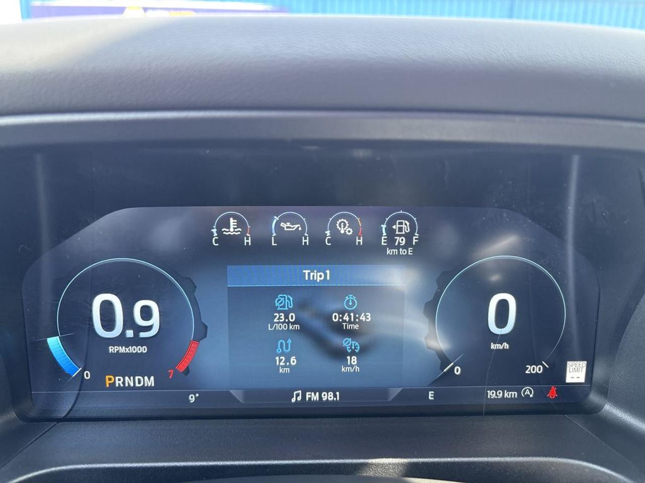 13700516