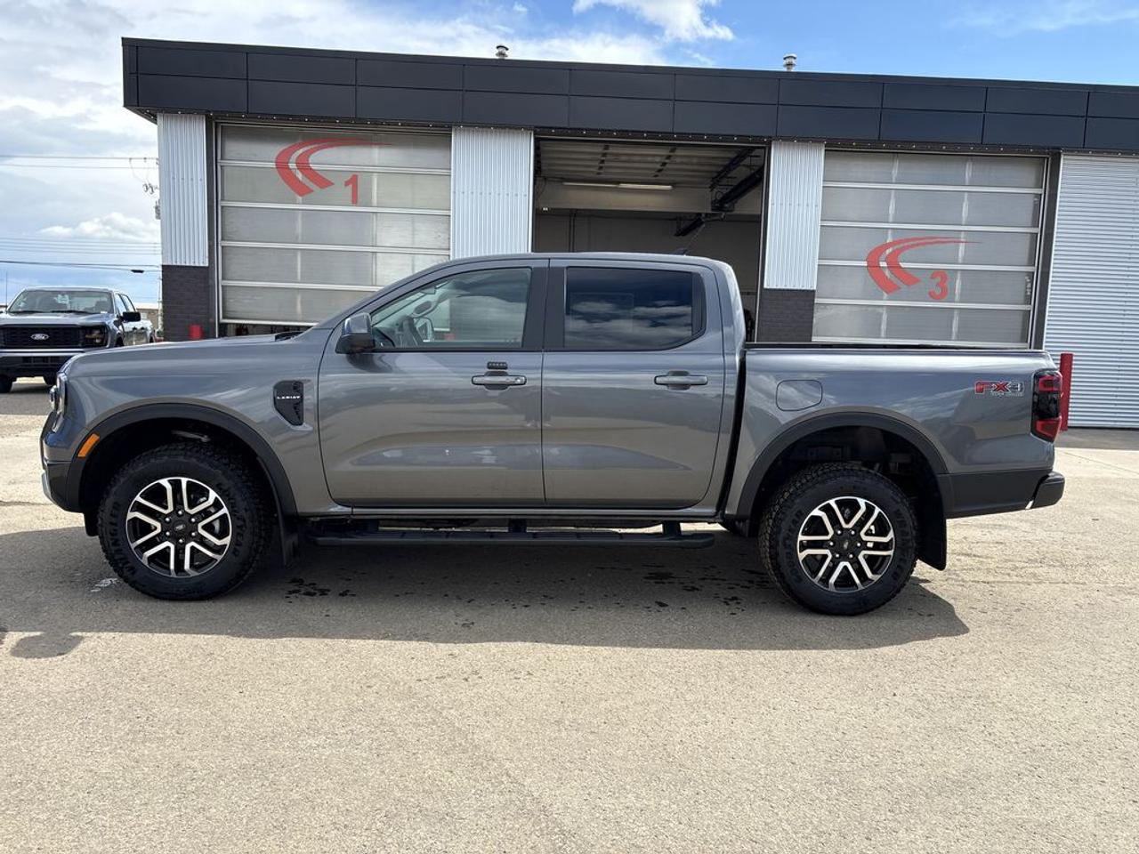 2026 Ford Ranger Lariat 500A Photo3