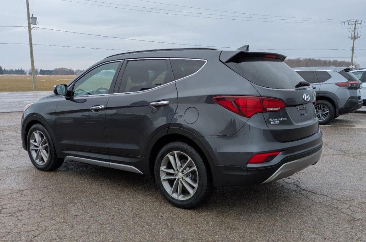2017 Hyundai Santa Fe Sport AWD 4dr 2.0T Limited Photo
