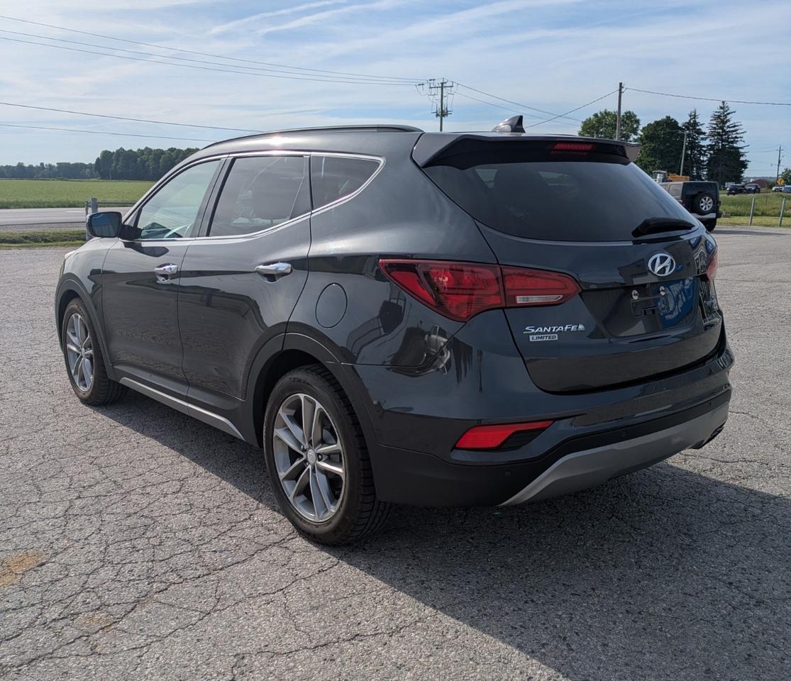 2017 Hyundai Santa Fe Sport AWD 4dr 2.0T Limited Photo