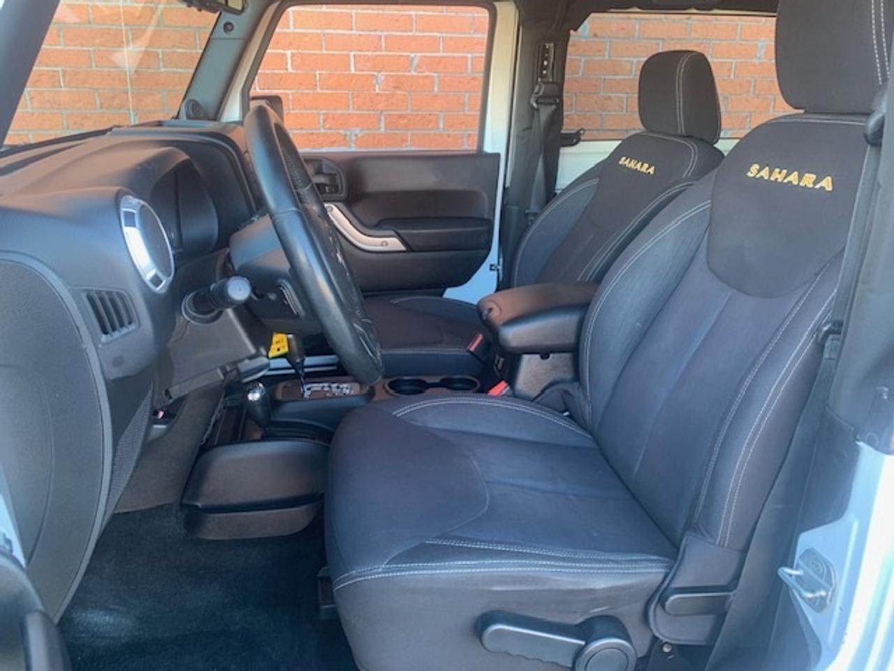 2013 Jeep Wrangler SAHARA 4X4 Photo