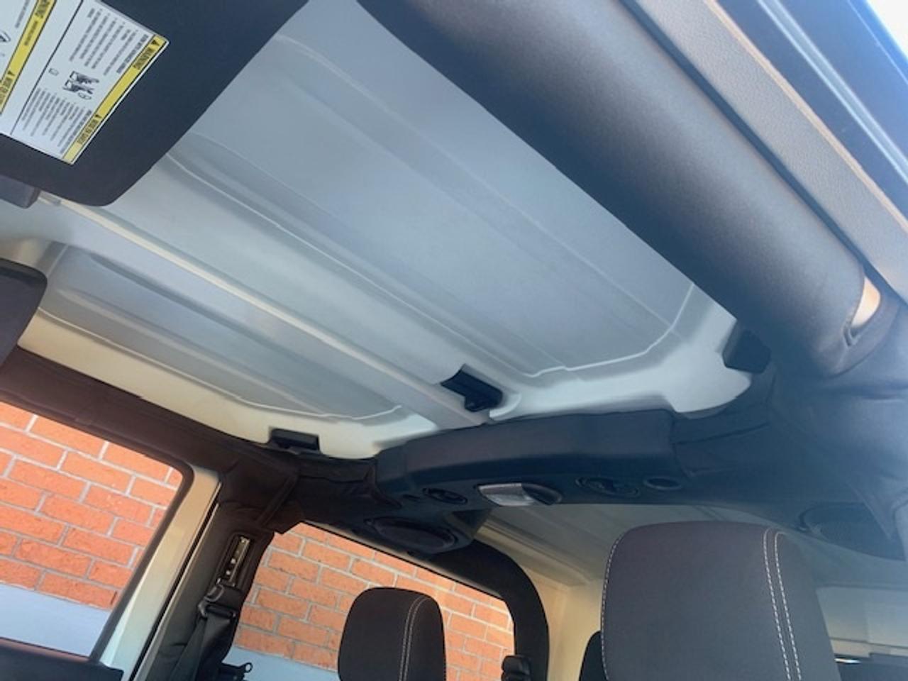 2013 Jeep Wrangler SAHARA 4X4 Photo
