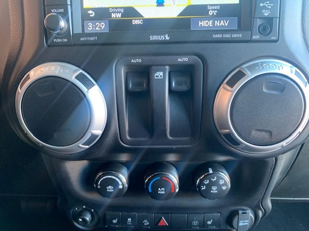 2013 Jeep Wrangler SAHARA 4X4 Photo