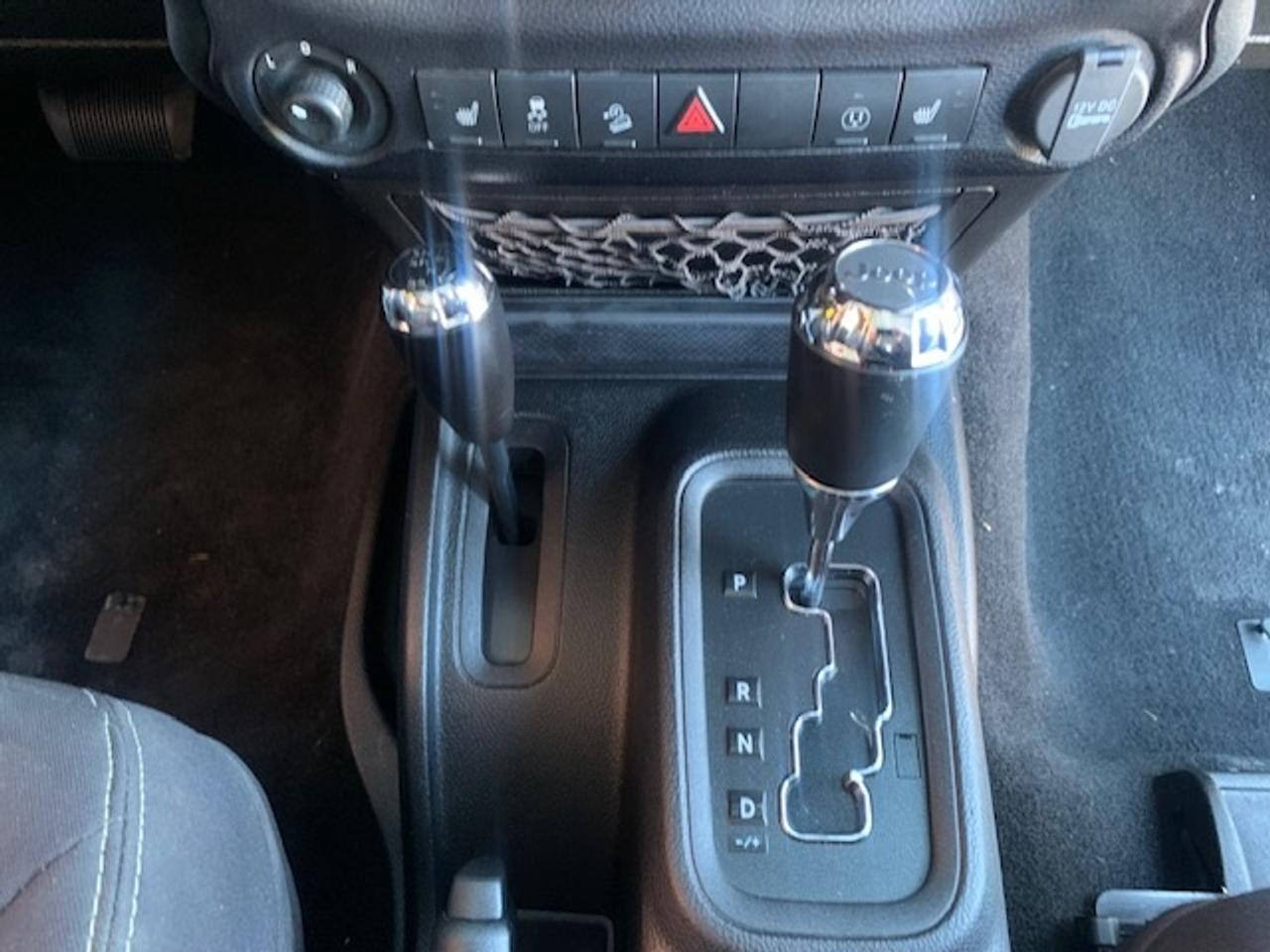 2013 Jeep Wrangler SAHARA 4X4 Photo