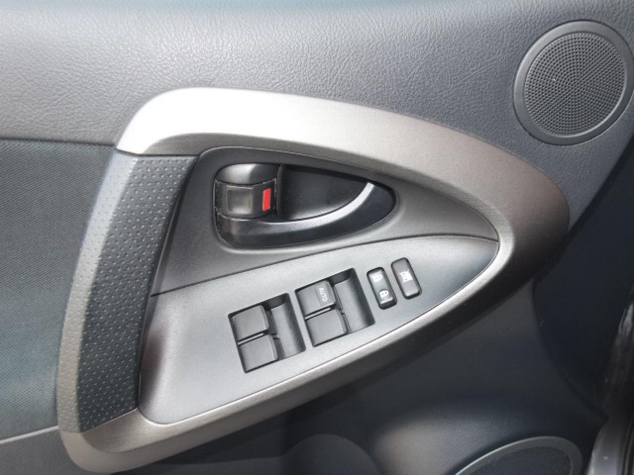 2012 Toyota RAV4 SPORT AWD Photo