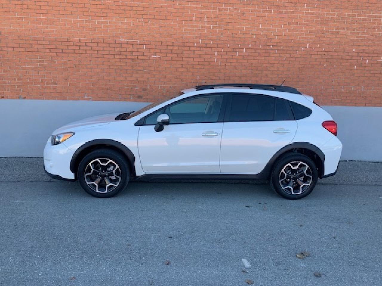 2015 Subaru XV Crosstrek 2.0i AWD LIMITED Photo