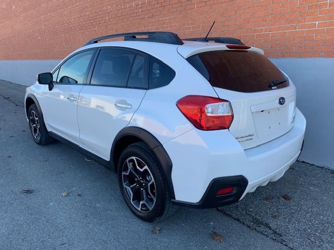 2015 Subaru XV Crosstrek 2.0i AWD LIMITED Photo3